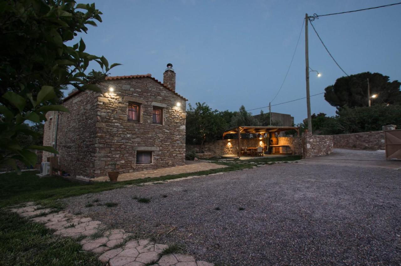 Villa Karyoupolis Lounge Cave House *